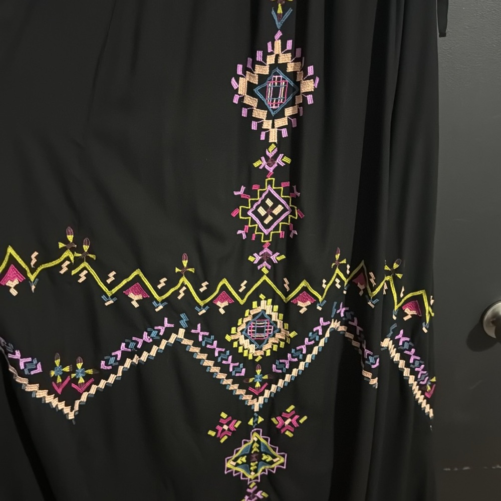 Anthropologie Embroidered Tie Strap Maxi Dress w/ Pockets Size: S - Picture 5 of 12